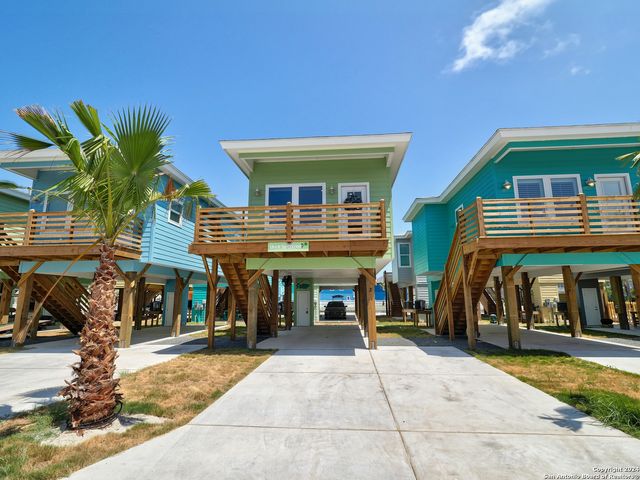 $485,000 | 1924 Eleventh Street, Unit 3 | Port Aransas