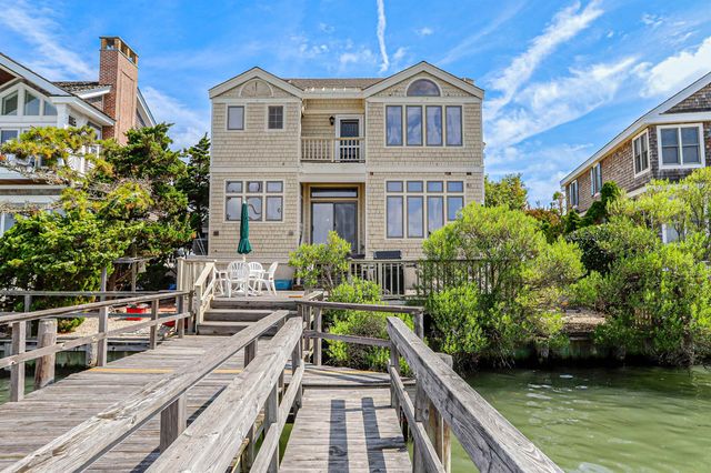 $5,995,000 | 335 104th Street | Stone Harbor