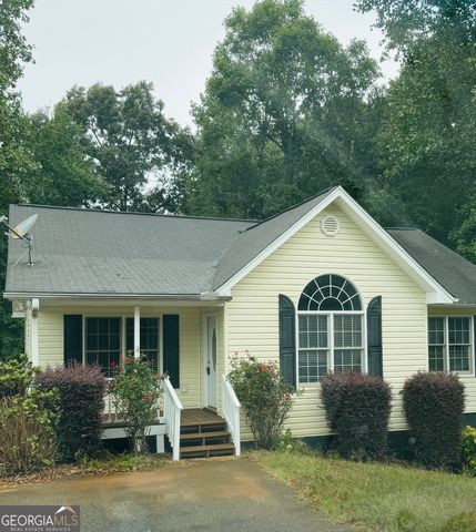 $1,900 | 330 Cedar Springs Lane