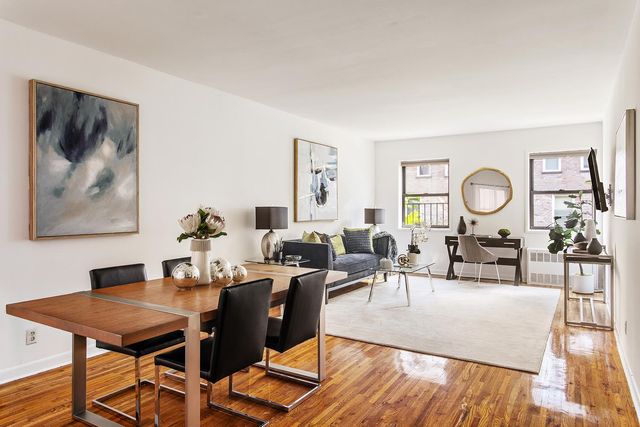 $775,000 | 317 West 54th Street, Unit 2A | Hell's Kitchen