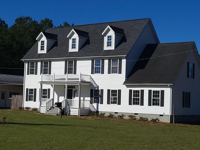 $499,900 | 142 Longleaf Road