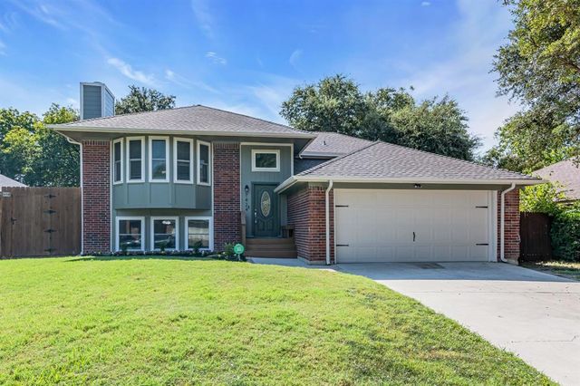 $375,000 | 7424 Steward Lane | North Richland Hills