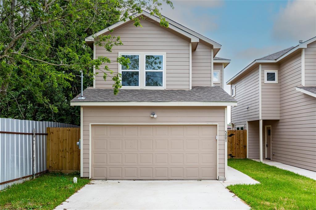 a house view with a outdoor space