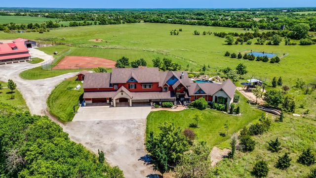 $2,600,000 | 3800 South 127th Street East | Gypsum Township - Sedgwick County