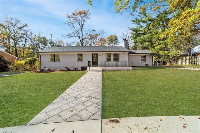 $674,900 | 1305 Westridge Road | Westridge Heights