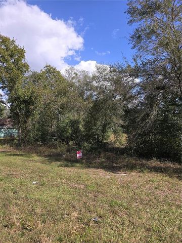 $64,000 | 100 Southeast Se Avenue | Lake Weir Shores