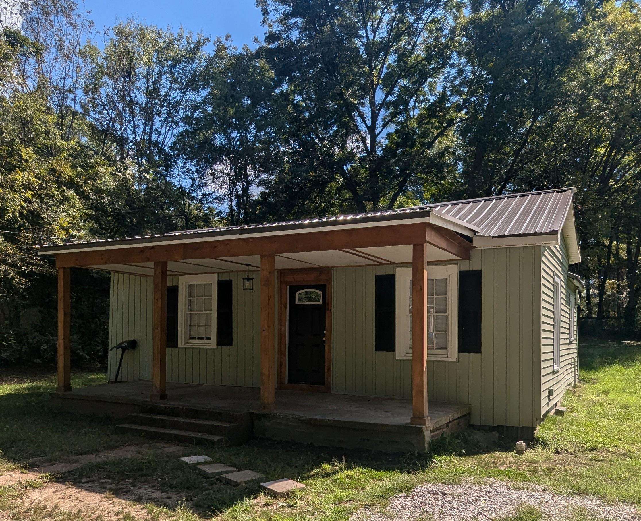 View of front facade featuring a porch