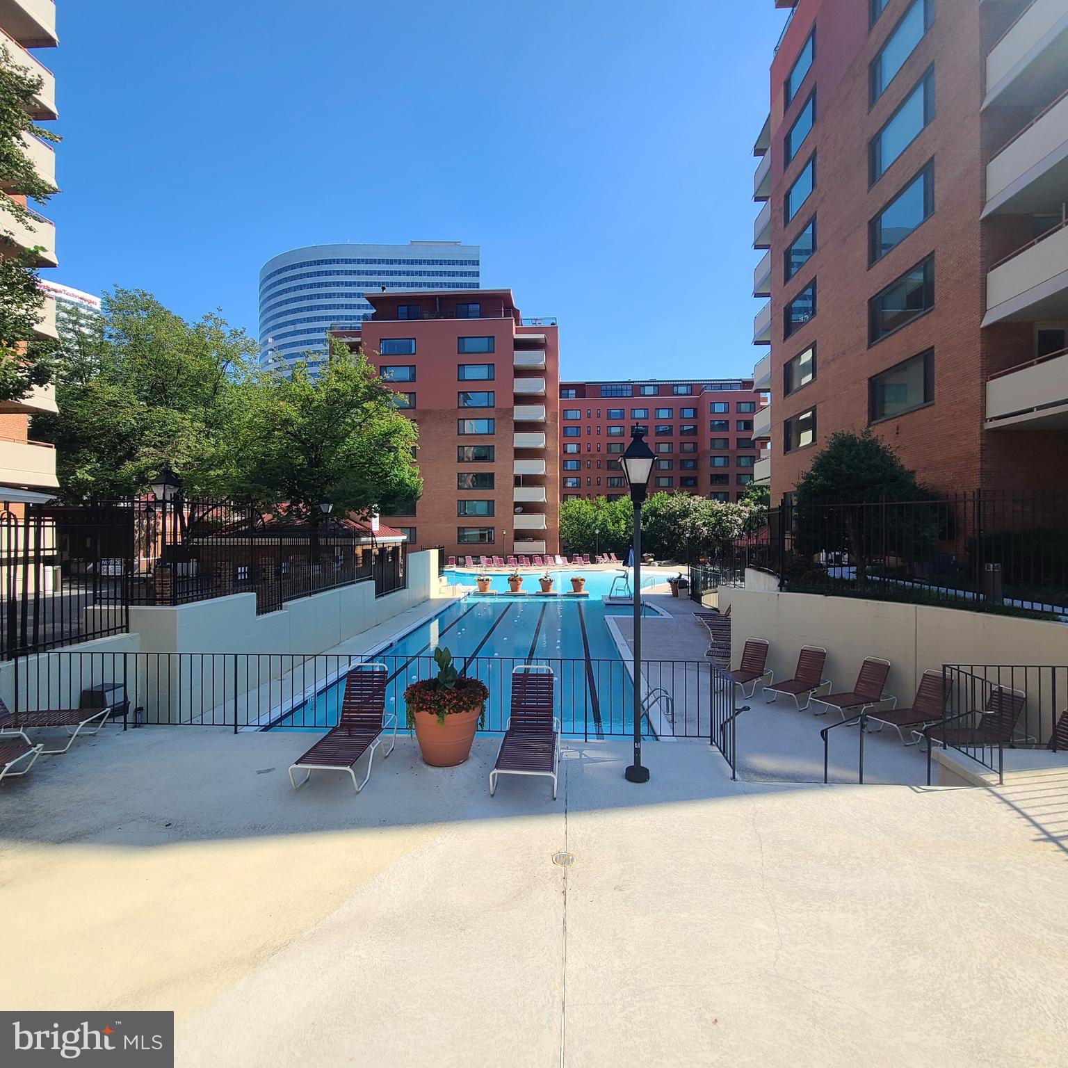 1011 Arlington Boulevard, Unit 428, Arlington, VA 22209 | Compass