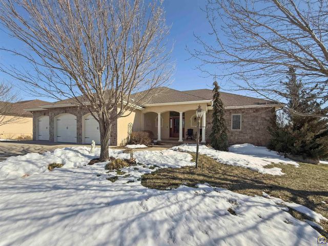 $525,000 | 5020 Northwest Derby Drive | Soldier Township - Shawnee County