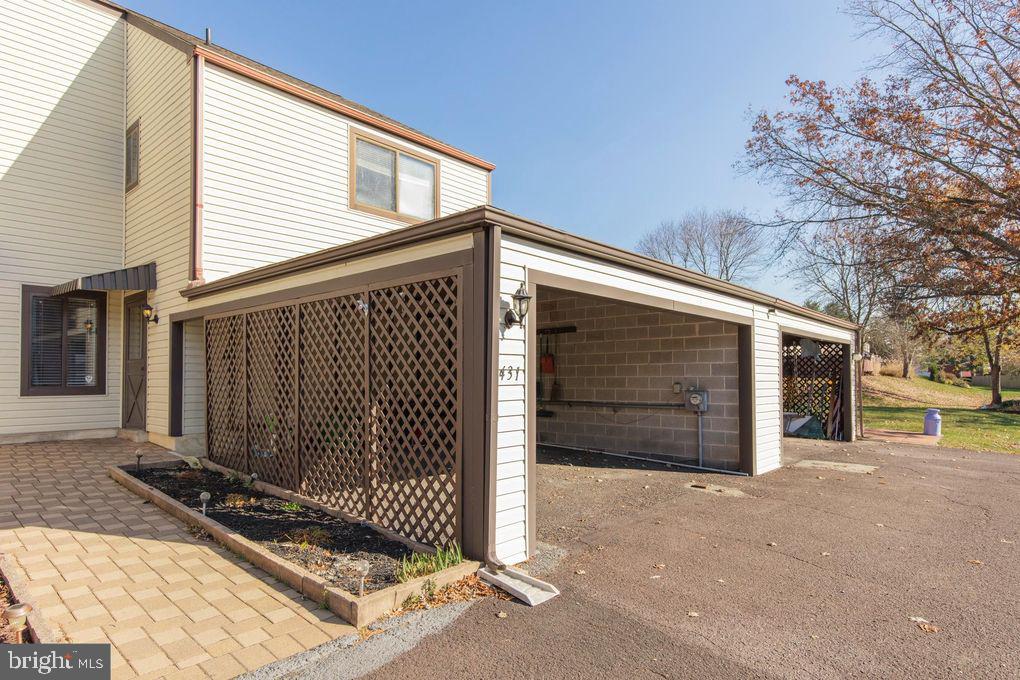 a view of a house with a garage