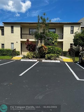 $360,000 | 21213 Lago Circle, Unit B | Boca Lago