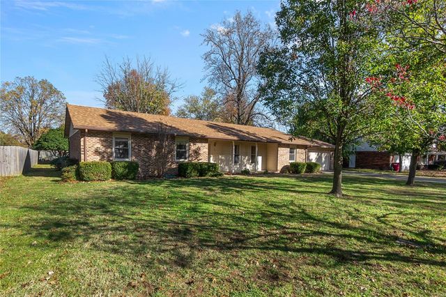 $269,000 | 112 Thomas Drive | Sikeston