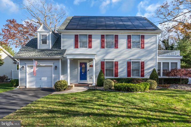 $650,000 | 46 Manor Drive | Manahawkin