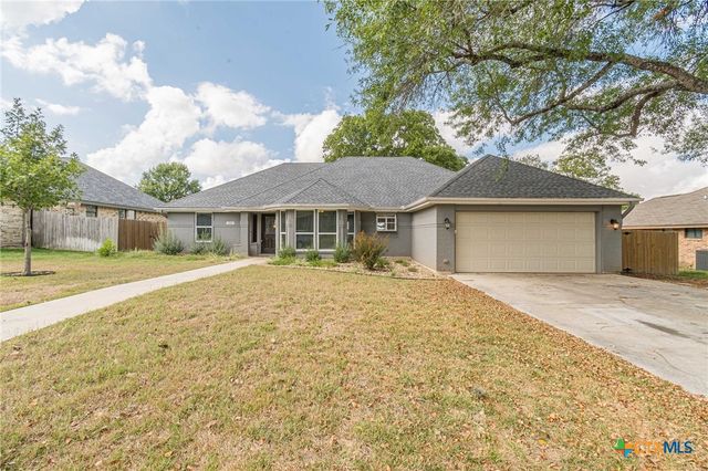 $2,200 | 1940 Palace Drive | New Braunfels