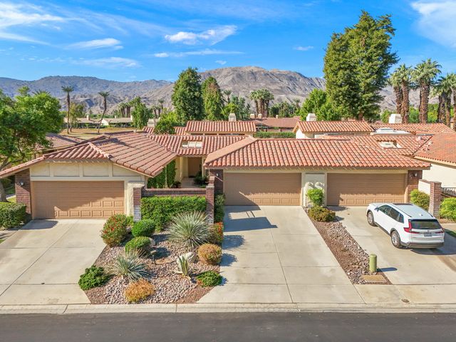 $529,000 | 171 Gran Via | North Palm Desert