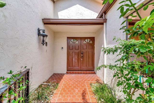 $4,600 | 7810 Villa Nova Drive | Boca del Mar