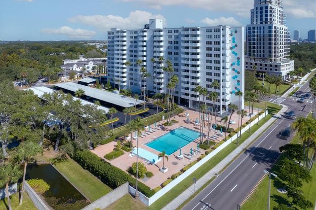 $1,050,000 | 2401 Bayshore Boulevard, Unit 410 & 510 | Bayshore Gardens