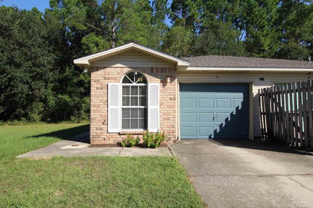 $1,150 | 410 Bay Pine Villas Drive, Unit A | Southwest Pensacola