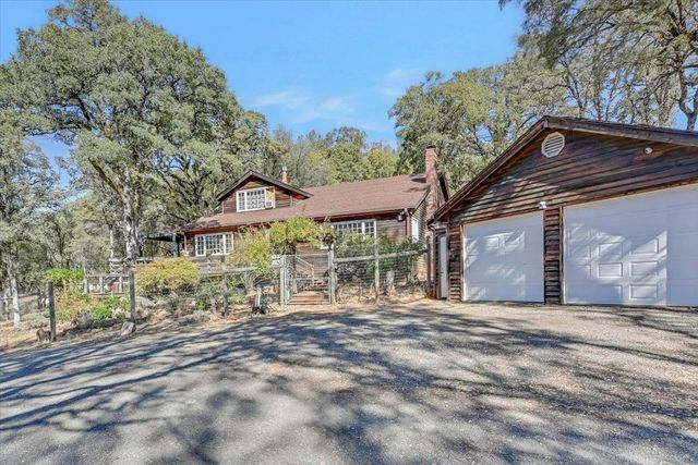 $1,050,000 | 19943 Buckboard Road