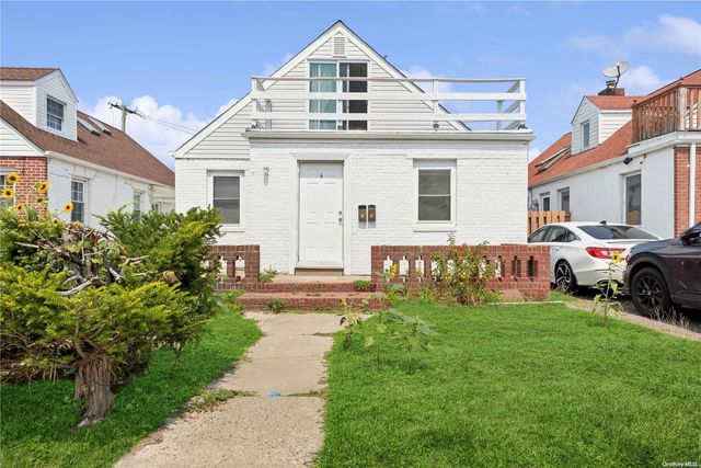 $718,000 | 213 East Market Street | East End North