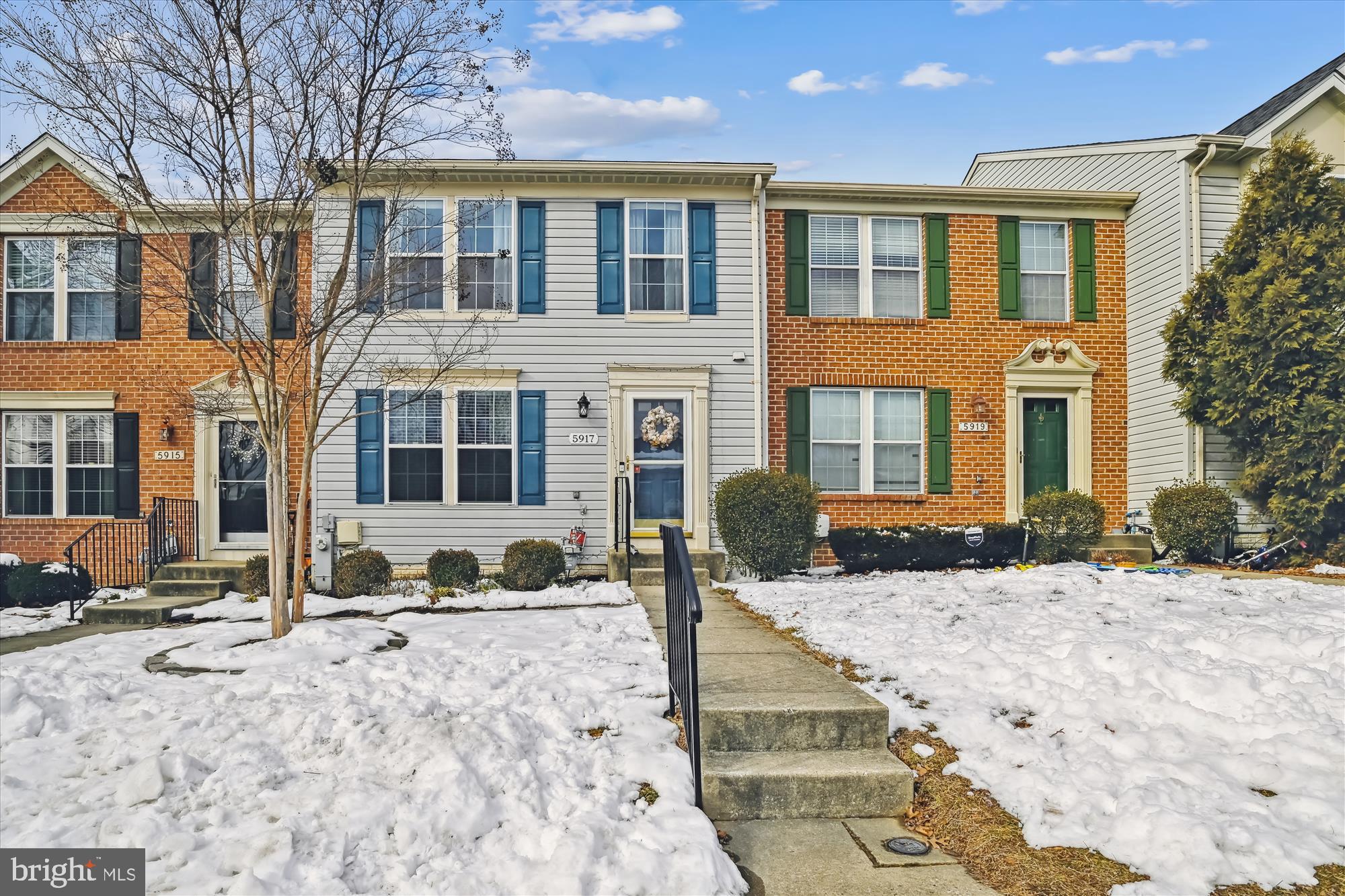 3-bedroom 3.5-bathroom townhouse in Lyndwood