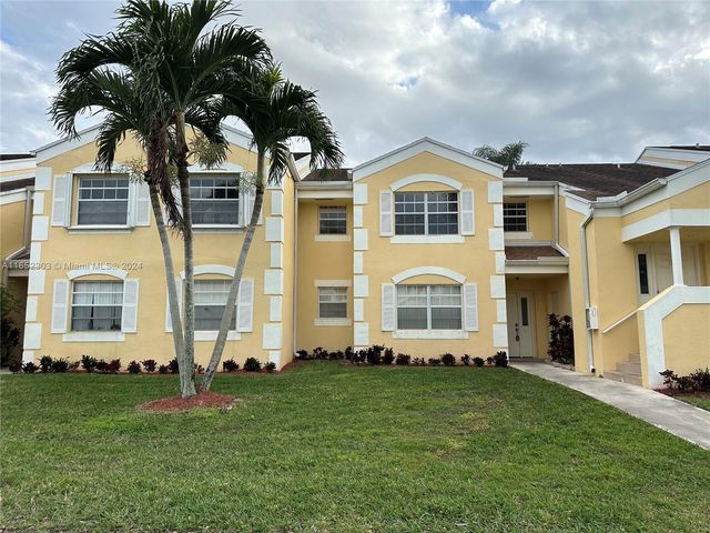 $2,100 | 2271 Southeast 27th Drive, Unit 104F | Homestead