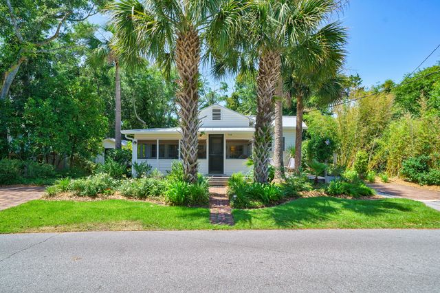 $920,000 | 706 East Cooper Avenue | Folly Beach