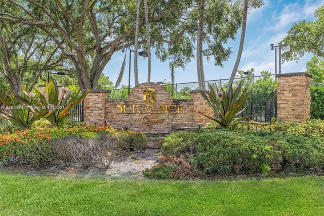 $289,900 | 2866 South University Drive, Unit 5107 | Sundance at Davie