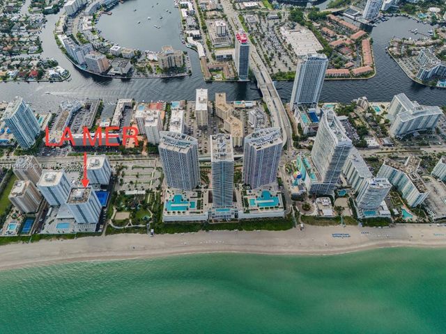 $5,800 | 1890 South Ocean Drive, Unit 1606 | Oceanside