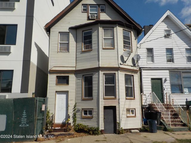 $584,900 | 127 Bennett Street | Port Richmond