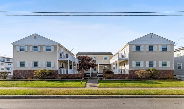 $775,000 | 3510 Central, Unit 1 | Downtown Sea Isle City