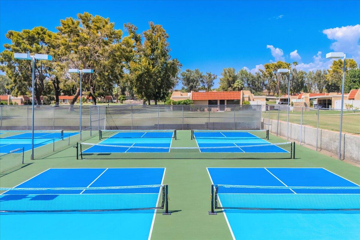 a view of yard tennis court