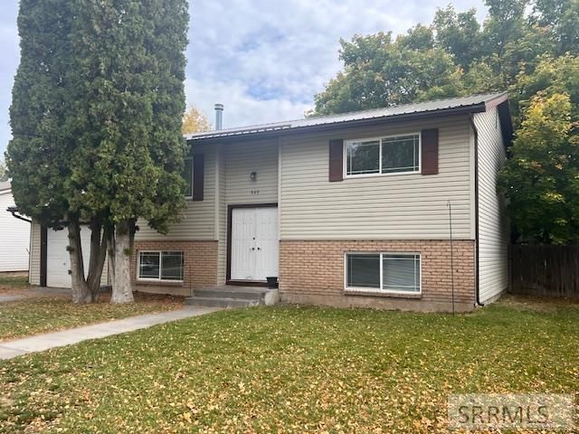 $329,000 | 642 Neptune Drive | Airport