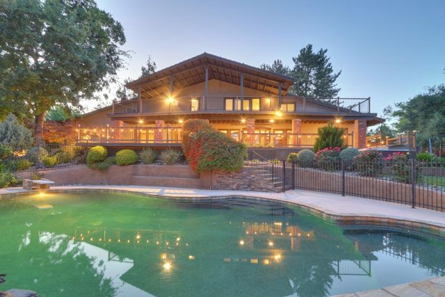 $1,625,000 | 4150 Buchanan Drive | Fair Oaks