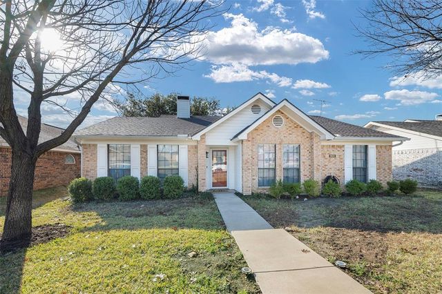 $299,900 | 1502 Springcrest Drive | Mesquite