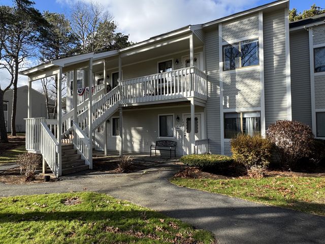 $425,000 | 145 Eaton Lane | East Brewster