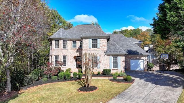 $949,900 | 1781 Berkshire Hill Drive Northwest