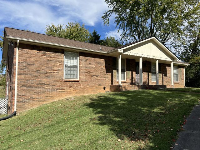 $275,000 | 319 Red Coat Run | Clarksville