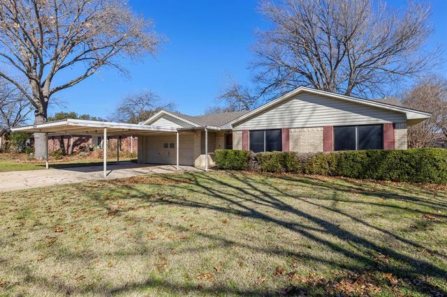 $369,000 | 9056 Berkshire Drive | Frisco