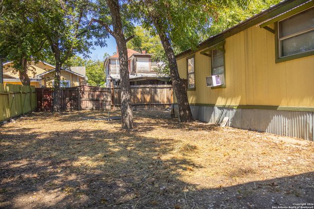 $199,999 | 111 Conrad Street | Lavaca