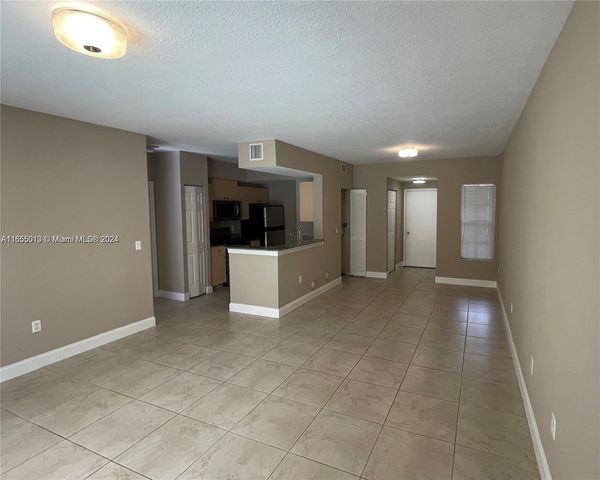 $2,200 | 2581 Centergate Drive, Unit 105 | Miramar Town Center