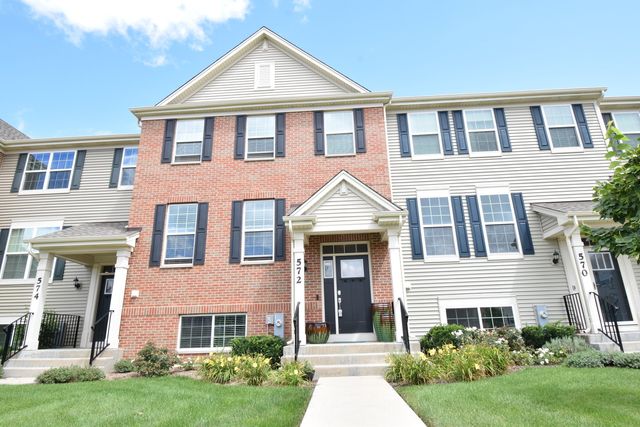 $339,900 | 572 Cimmaron Circle | Crystal Lake