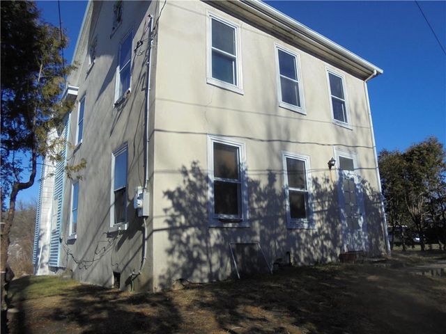 $349,900 | 1113 East Emmaus Avenue | Mountainville