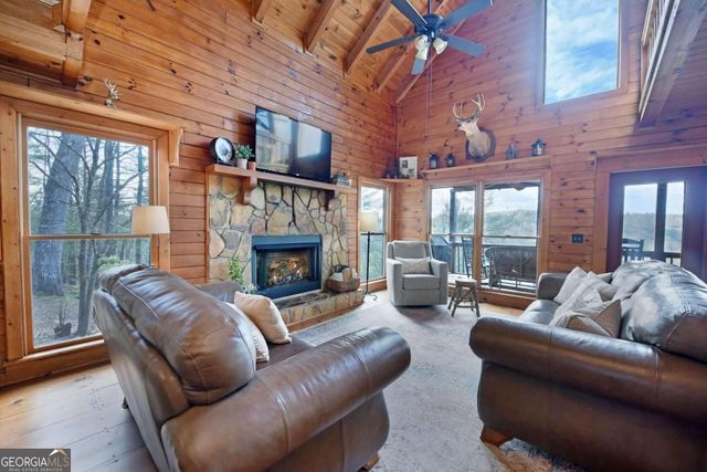 $549,000 | 270 Moonshine Mountain Road