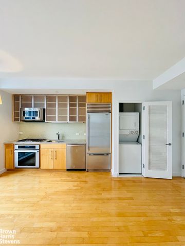 $4,450 | 1 Northside Piers, Unit 16A | Williamsburg