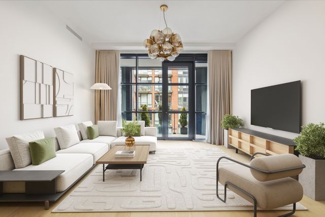 $2,100,000 | 215 North 10th Street, Unit 4B | Williamsburg