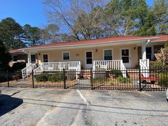 $1,100 | 513 Old Central Road, Unit 3 | Clemson