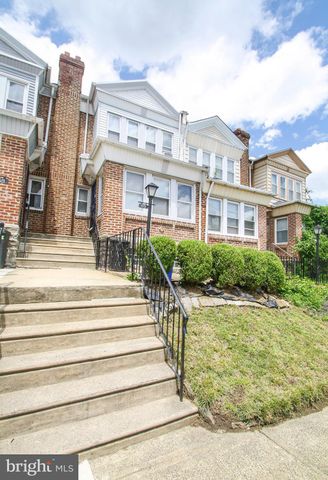 $285,900 | 471 Pleasant Street | East Mount Airy