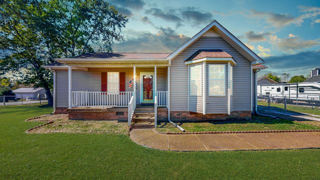 $319,900 | 3929 Hearthstone Drive