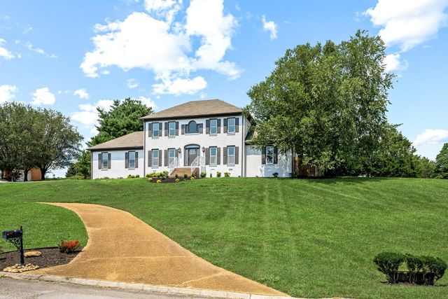 $649,900 | 1400 Clovercroft Trail